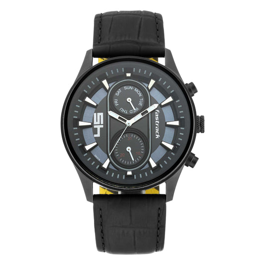 Fastrack Fastfit Quartz Analog with Day and Date Black Dial Leather Strap Watch for Guys 3224NL01