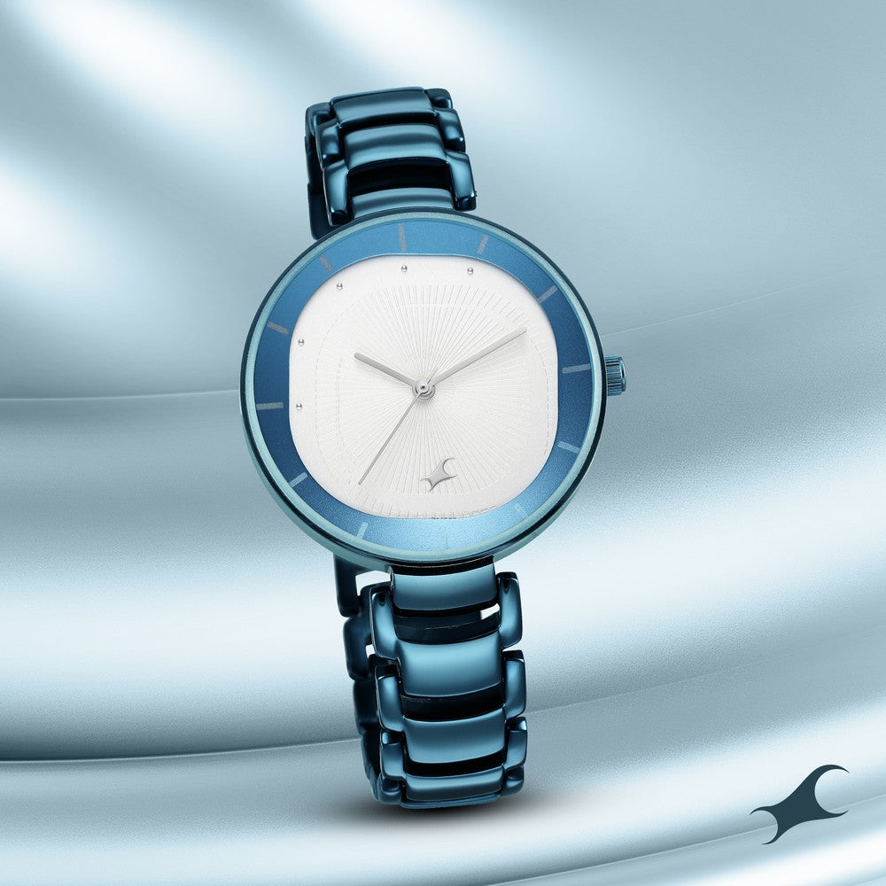 Fastrack Style Up Quartz Analog Silver Dial Metal Strap Watch for Girls 6270QM01